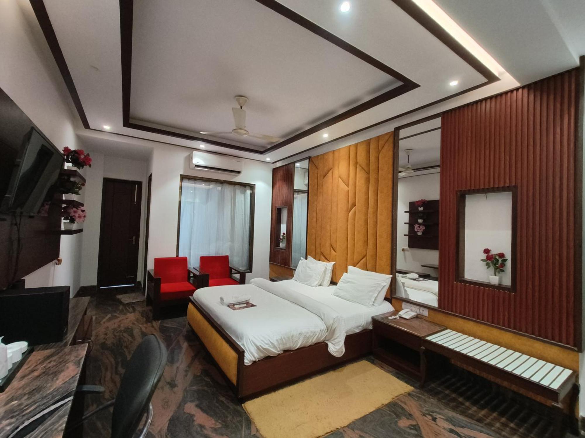 Jjk Rukmini Vilas Hotel & Banquet Muzaffarpur Exterior foto